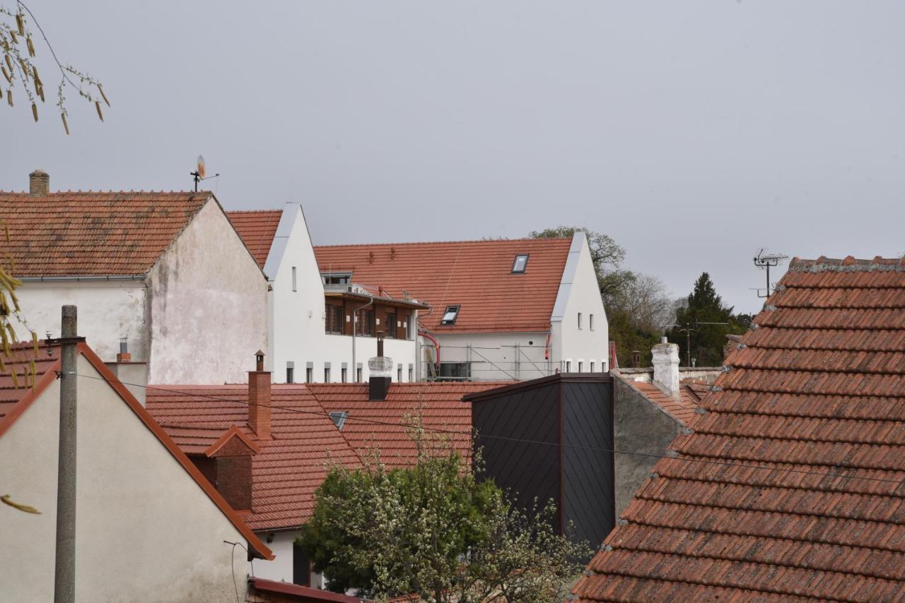 Apartman S Klavirem Lednice Luaran gambar